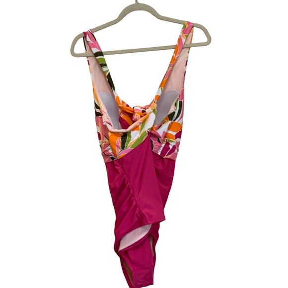 Cupshe One Piece Tie Back Tiny Cutout Swim Suit Hot Pink Tropical Pattern 3X NWT - Picture 3 of 9